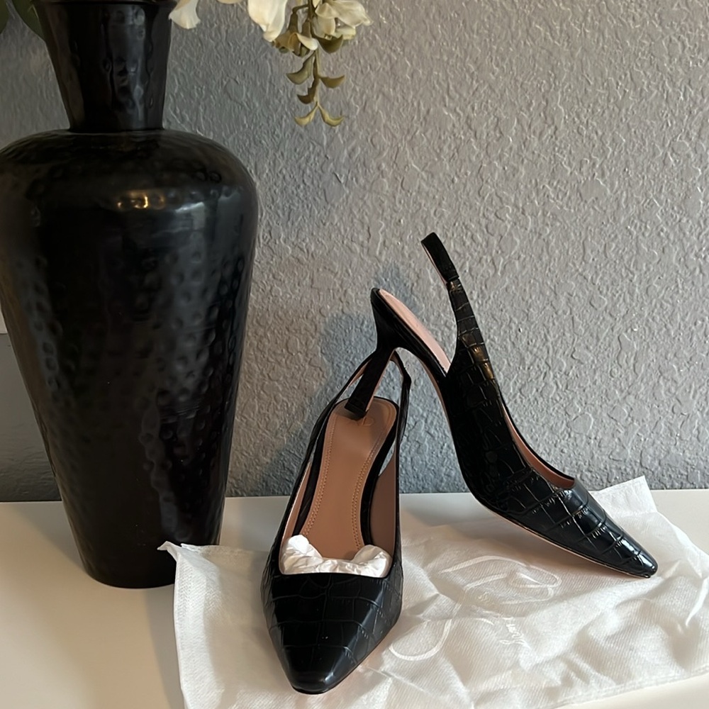 NEW A D & daughters heels 👠